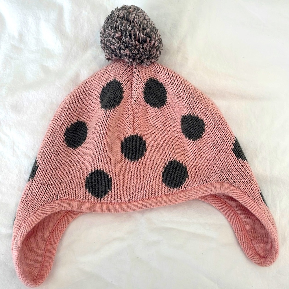 Tucker and Tate girls snow hat. Size 0-12 mo
